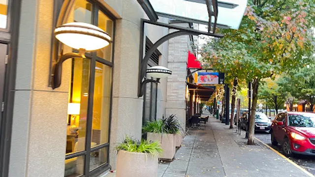 Yama Sushi & Sake Bar