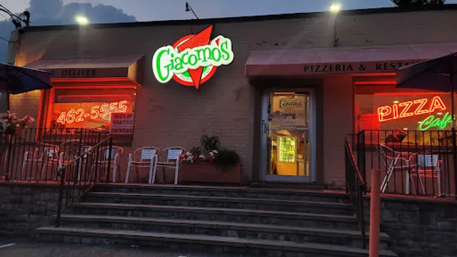Giacomo's Pizza Spackenkill