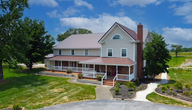 Four Seasons Country Inn