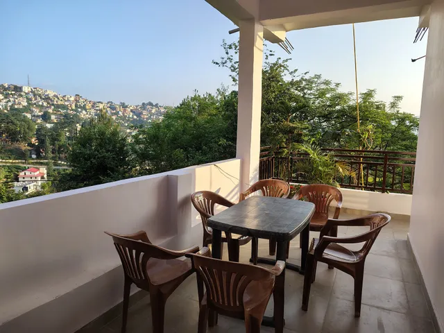 The Kiwi Shadow Guest House