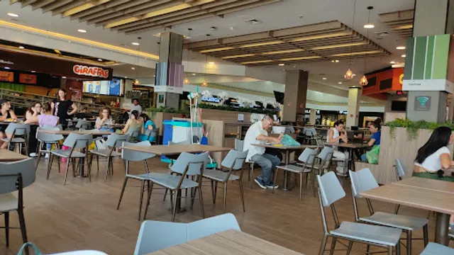 Boali Shopping Mega Polo Moda