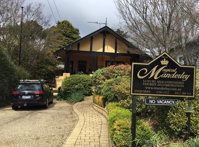 Leura's Magical Manderley