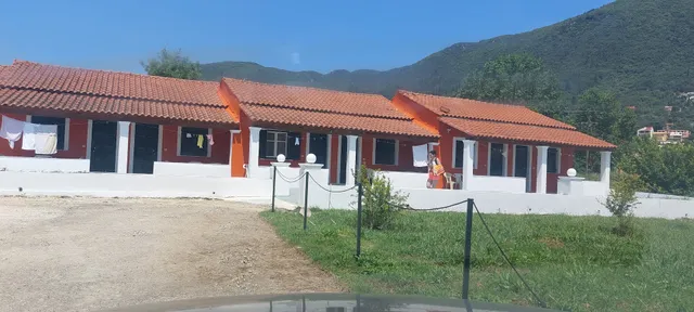 Ipsos Studios & Apartments