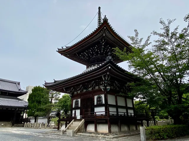 Hō-on-ji Temple
