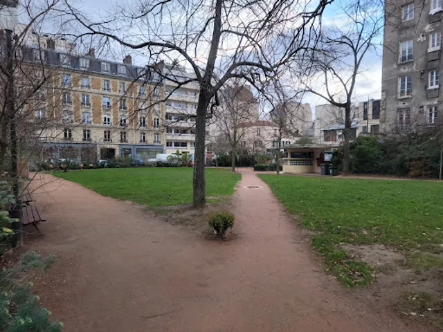 Square du Chanoine-Viollet