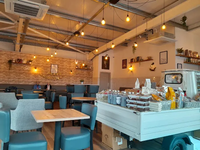 Caffe Ginevra Low Prudhoe