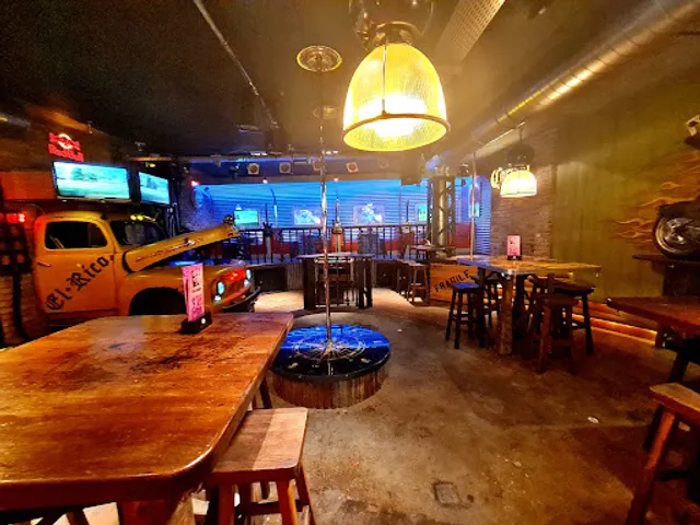 EL RICO - Steakhouse & Burger