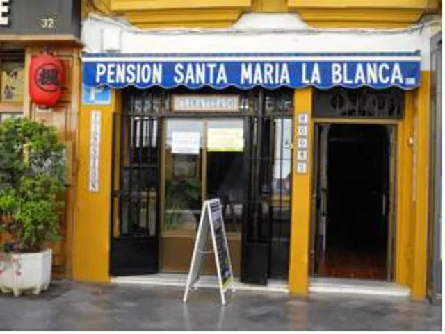 Hostal Santa María la Blanca