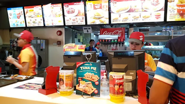 Jollibee UST Dapitan