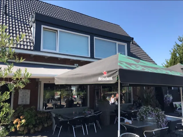 Bar Petit Restaurant de Pelikaan