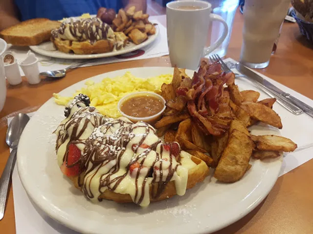 Petinos Ville Saint-Laurent