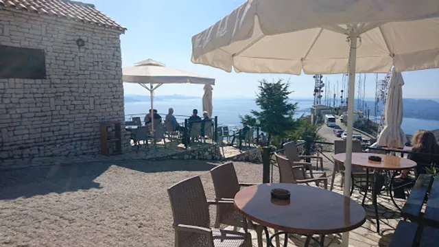 Καφέ Παντοκράτωρ