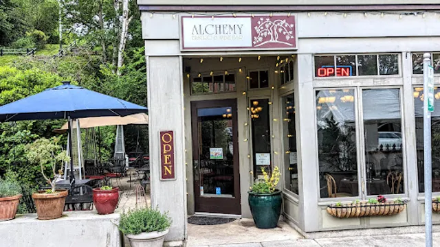 Alchemy Bistro & Bar
