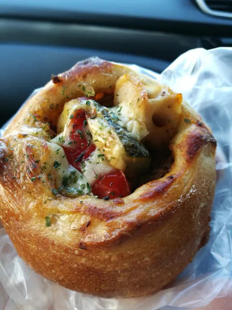 ベーカリー クレイドル