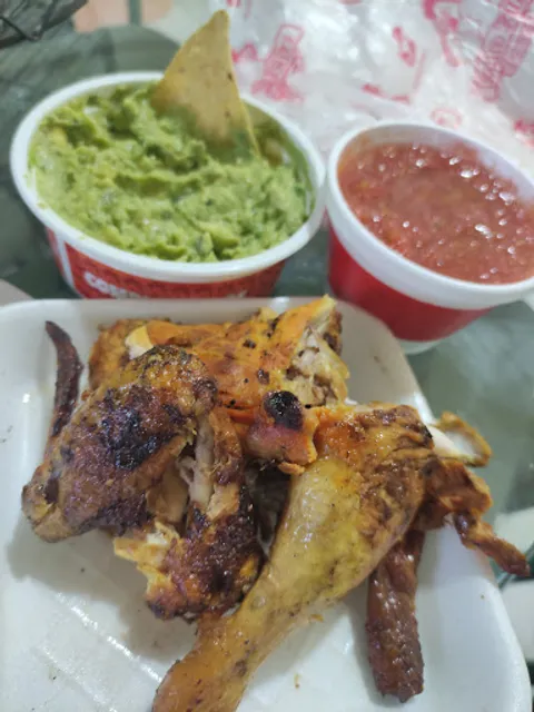 Pollo Feliz Lázaro Cardenas
