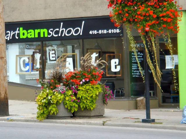 Artbarn School