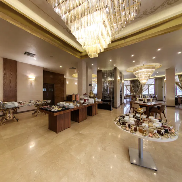 Tehran Been Restaurant