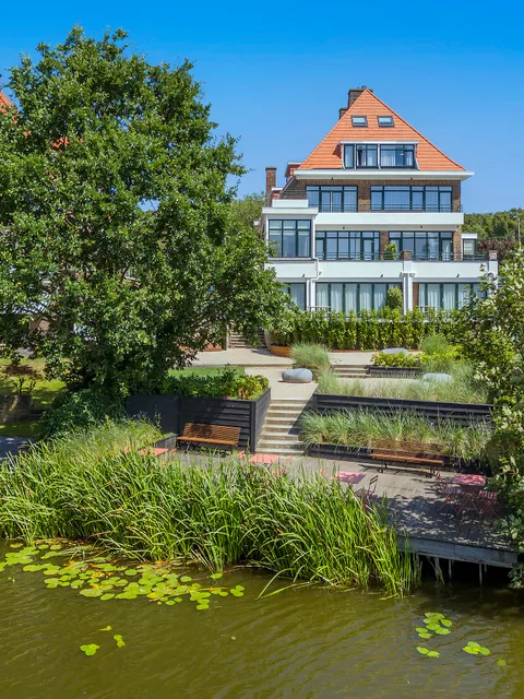 By Friso - Hotel & Short Stay