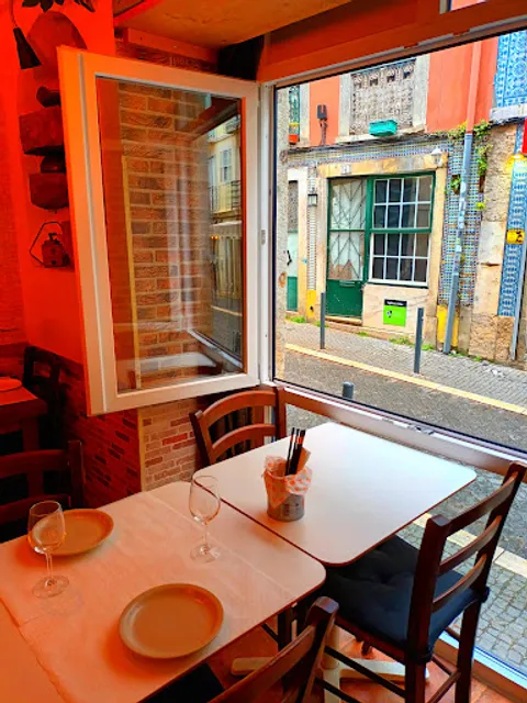 Asian Cuisine Bar Alfama