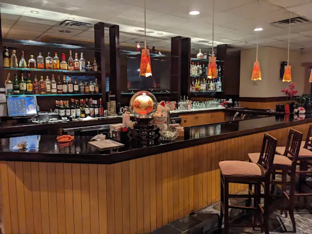 Sun Shui Asian Kitchen & Sushi