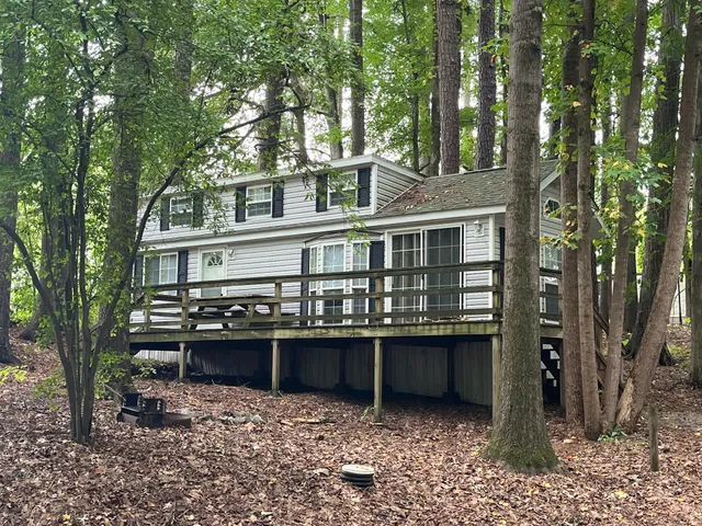 THE CLUB-Lake Gaston Resort