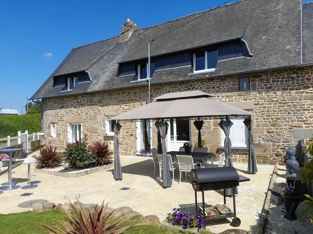 chambres d'hôtes DM Bazouges la pérouse