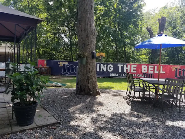 Creekside Bar and Grill @ The Jug Handle Inn