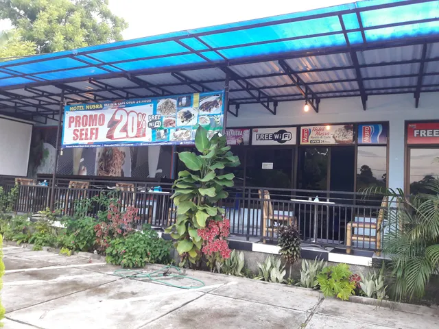 RedDoorz @ Lingkar Luar Street Maumere