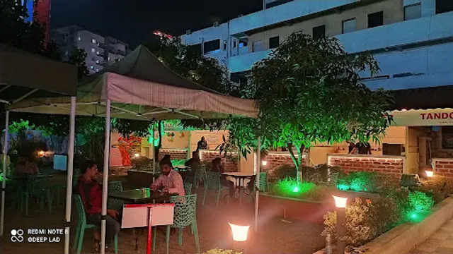 Foodaholic Park Hinjawadi