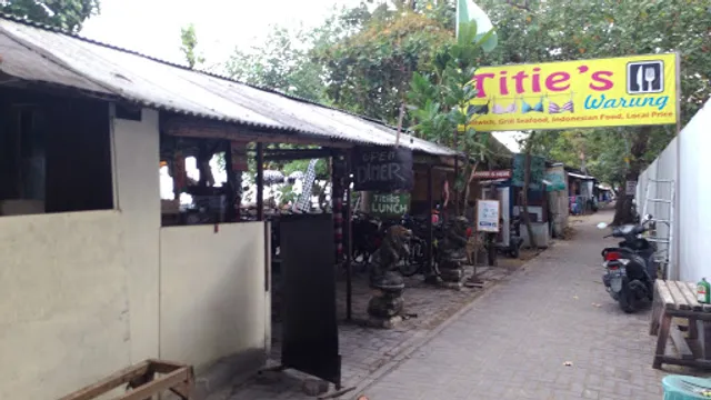Titie's Warung