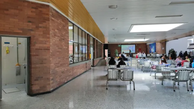 CAFAM del NORTE área restaurante