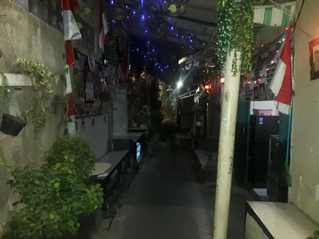 Warung Santuy Raditya