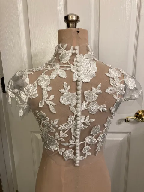 Amanda's Alterations & Custom Designs