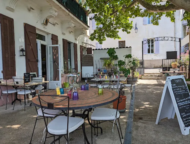 Le Cigalon de la Treille