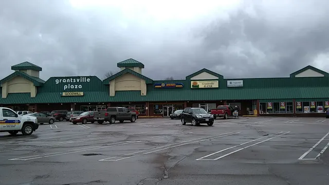 Grantsville Shopping Plaza
