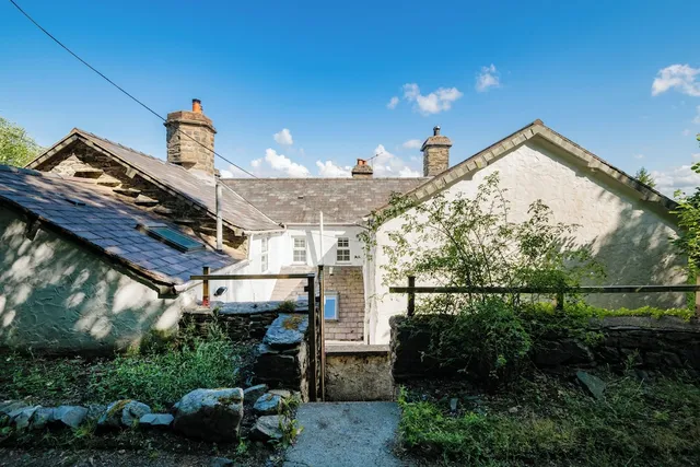 Frondderw Country House