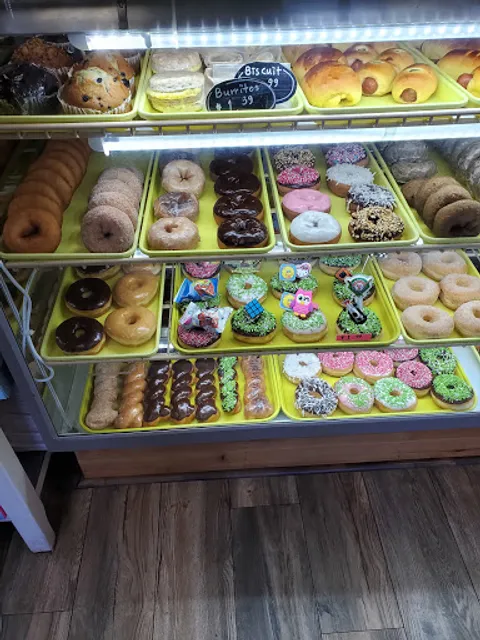 Master Doughnut Shop