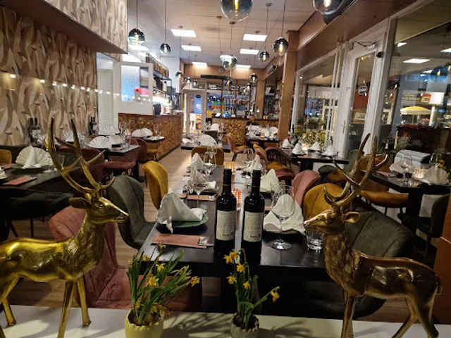 Kasturi Indian Restaurant | Best Food Restaurant in Amstelveen 🇮🇳