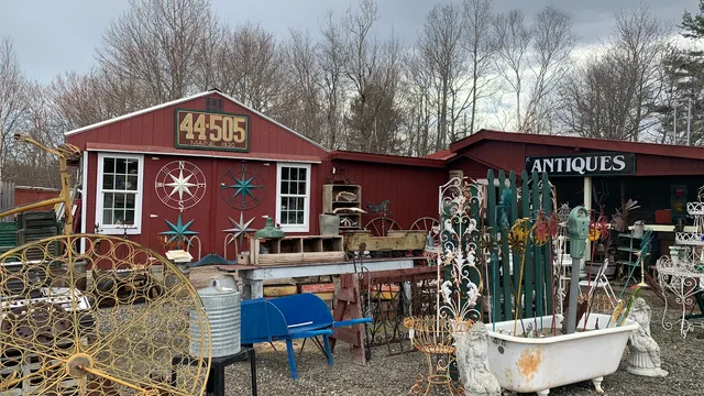 Hobby Horse Antiques Marketplace