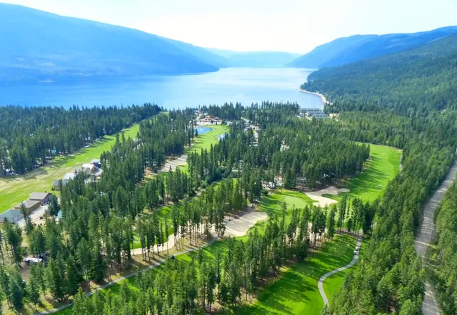 Mabel Lake Resort & Marina