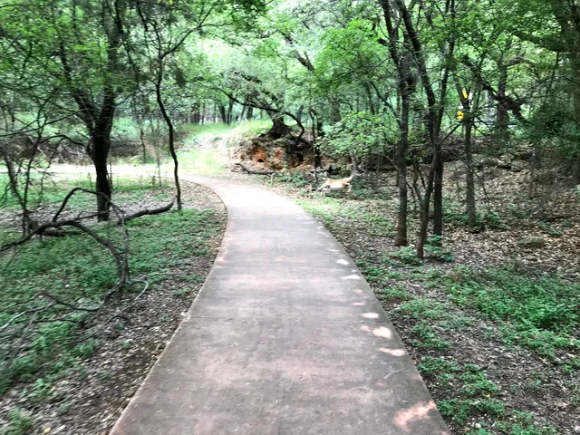 Voelcker Homestead Trailhead