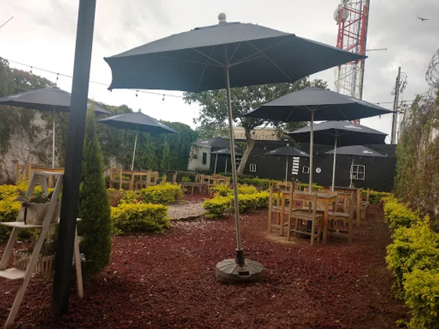 Aldea Luna Pizza & Café