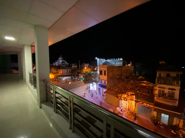 Khách Sạn Hương Sen