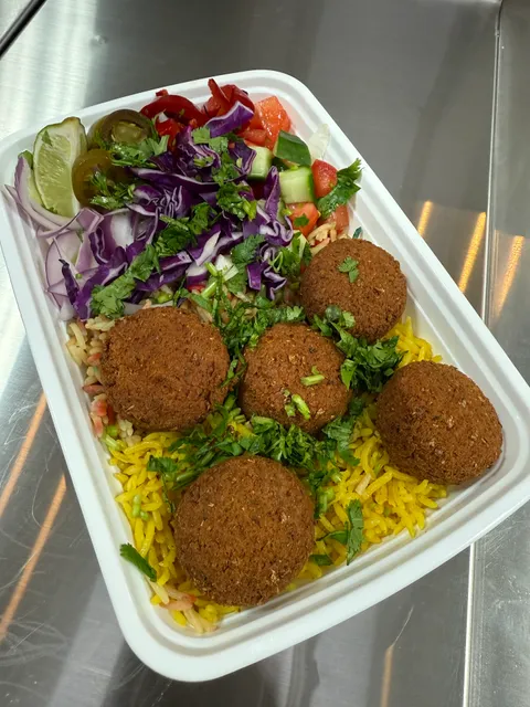 White Sauce Grill & Bar