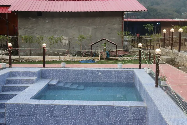 Rishiveda Luxury Swiss Cottages