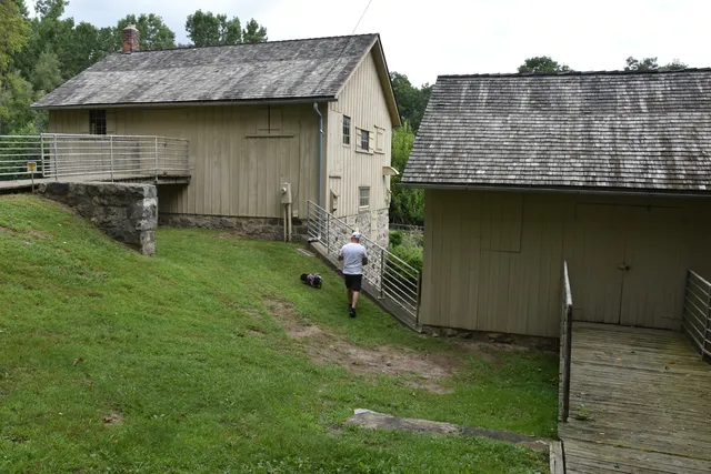 photo-1