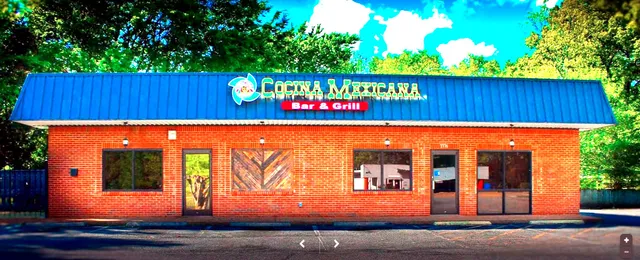 𝐂𝐎𝐂𝐈𝐍𝐀 𝐌𝐄𝐗𝐈𝐂𝐀𝐍𝐀 𝐁𝐀𝐑 & 𝐆𝐑𝐈𝐋𝐋 𝐁𝐀𝐑𝐓𝐋𝐄𝐓𝐓