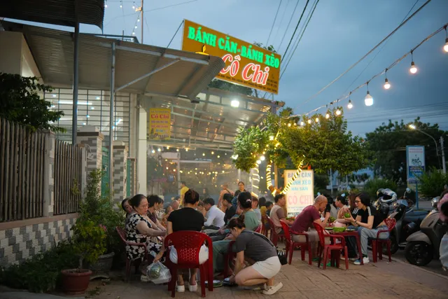 Bánh Xèo Bánh Căn Cô Chi