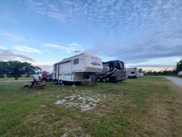 Highway 60 RV Park