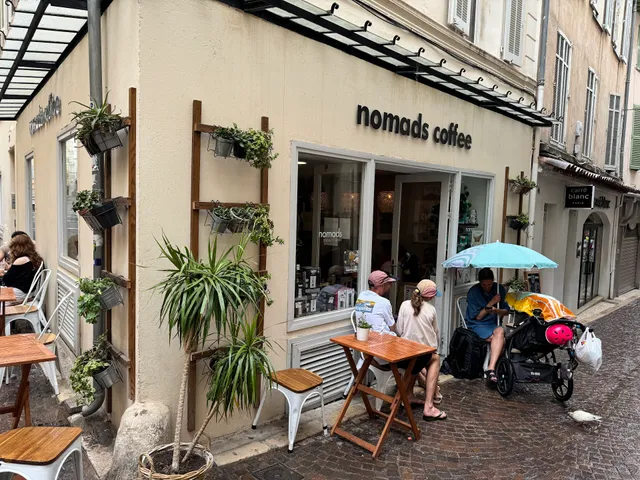 NOMADS coffee